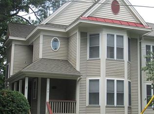 133 Grand Ave, Saratoga Springs, NY 12866
