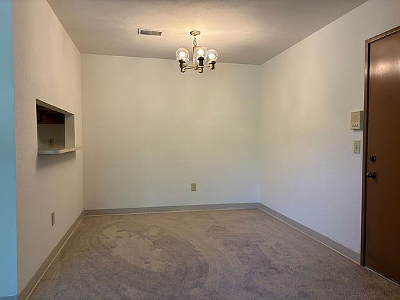 5th image of 4721 Walma Ave SE #104