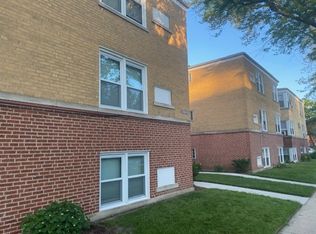 6709 N California Ave #1S, Chicago, IL 60645
