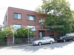 171 Boston St APT A, Seattle, WA 98109