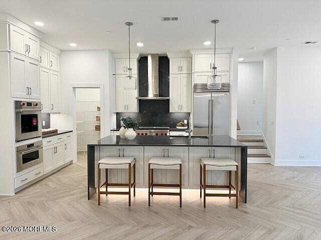 1st image of 417A Lake Avenue #410