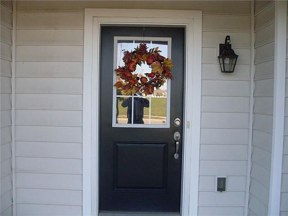 2nd image of 5946 Woodshire Dr #305