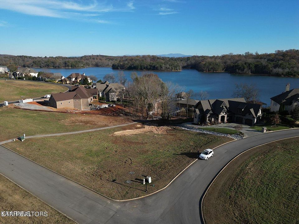 1st image of 101 Big Water Dr