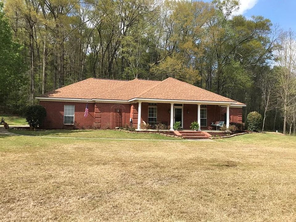 1st image of 109 Danawood Ln