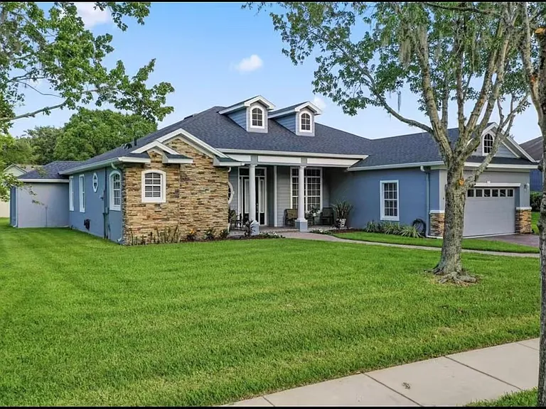 427 Tierra Verde Ln — Photo 12
