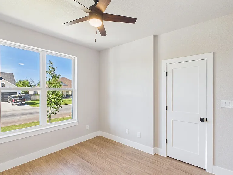 110 Parlin Ln — Photo 19