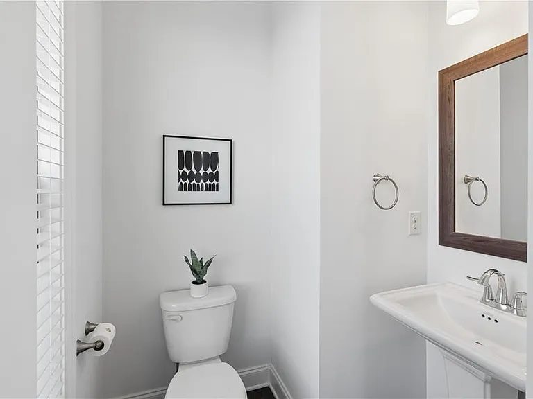 857 Constellation Dr — Photo 21