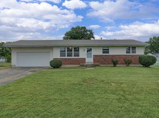 10 Birch Ave, Saint Peters, MO