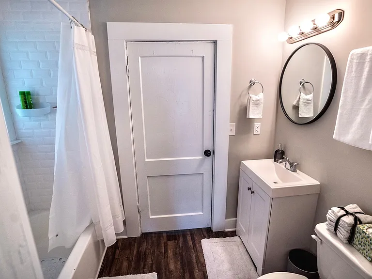 2337 Gilmore St #2 — Photo 13