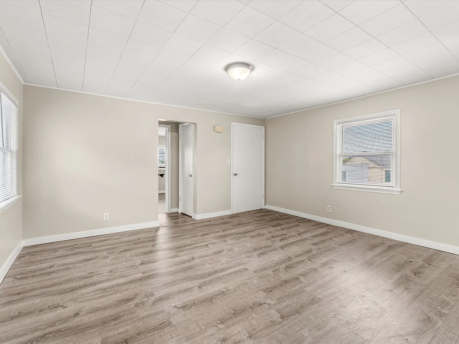 1 bed, $1,500 — Photo 4