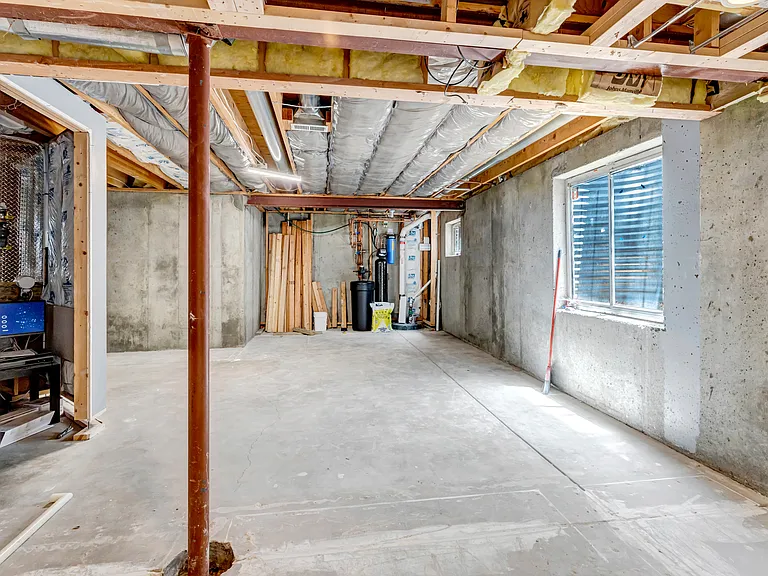 9335 Pepperwood Ln — Photo 29