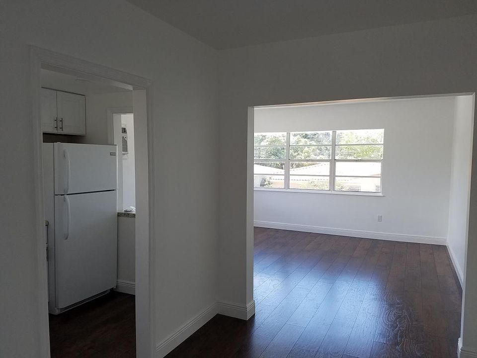 1st image of 38 Oviedo Ave APT 8