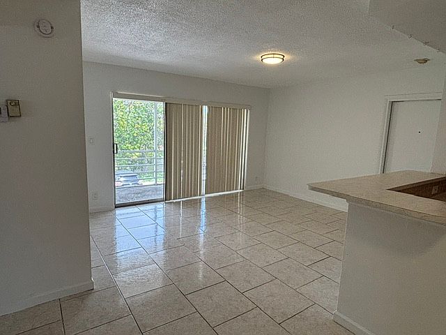 1st image of 1701 NW 46th Ave #207