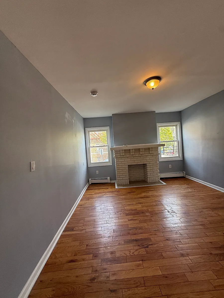 Building Photo - 131 Osborne Ter #1L