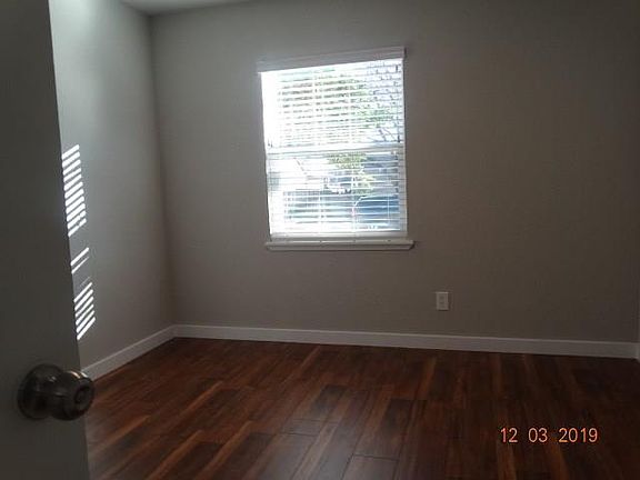 4th image of 6040 Dooley Dr