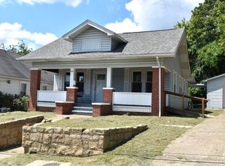 2856 Overlook Dr, Huntington, WV 25705