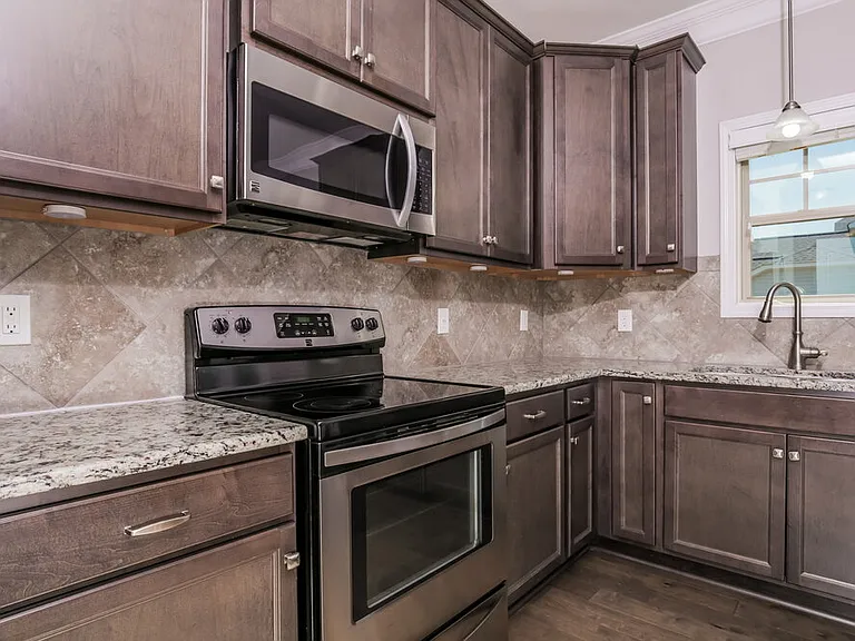 410 Sugarpine Trl — Photo 8