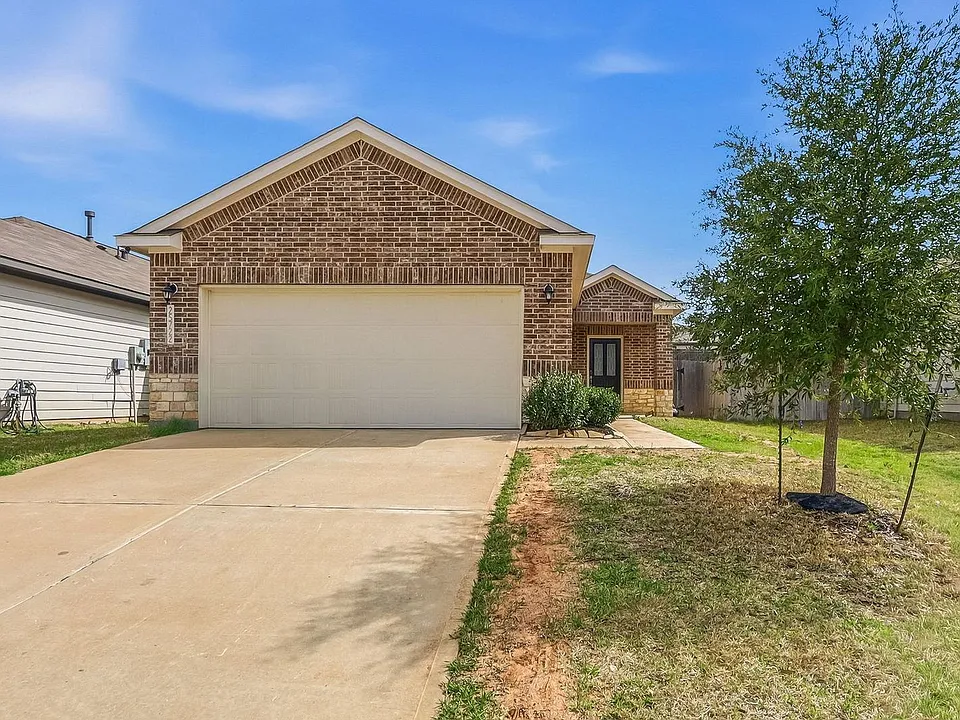 25722 Hickory Pecan Trl