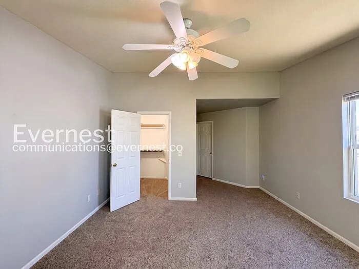 2040 Oakcrest Cir — Photo 16