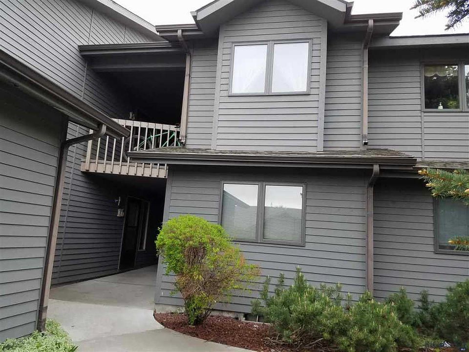 1st image of 2200 W Dickerson St APT 16