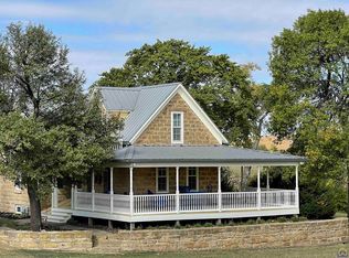 20850 Saint Lukus Rd, Wheaton, KS 66521