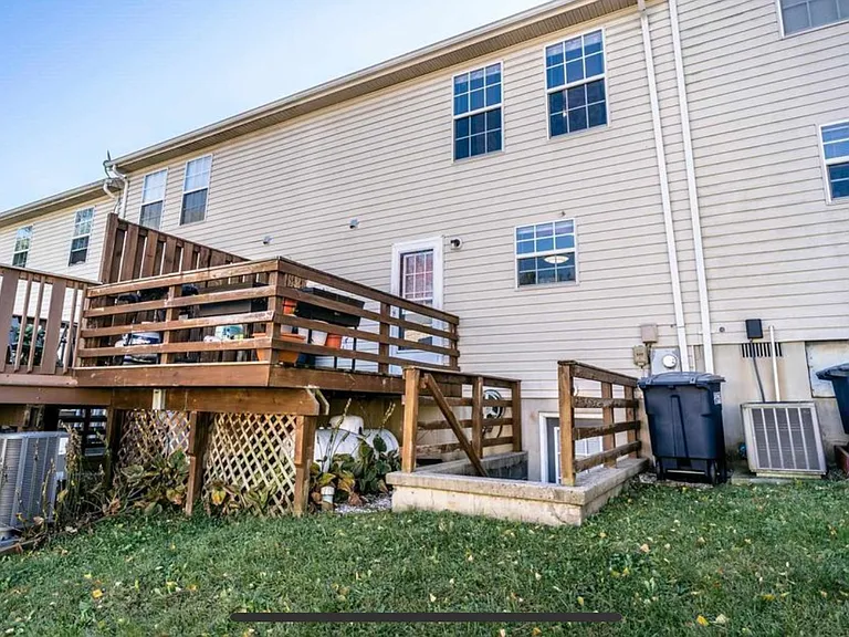 689 Stonewall Dr — Photo 7