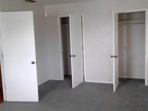 4th image of 5222 6th St W
