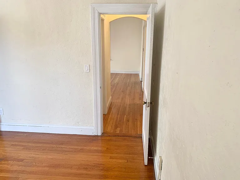 186 Waterman St #1 — Photo 23