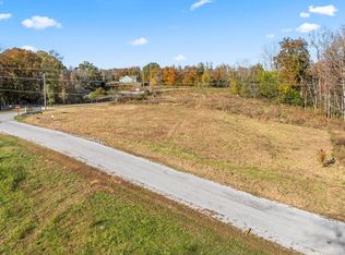 42 S Peninsulas Edge Dr, Smithville, TN 37166
