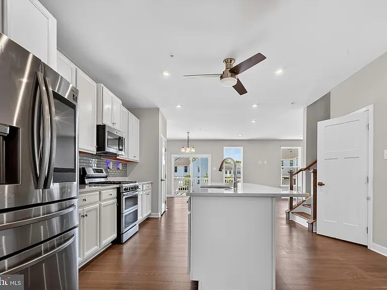 8005 Milltown Cir — Photo 7