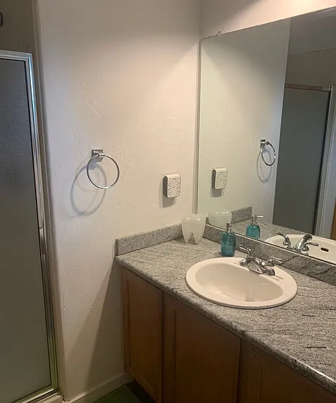 2990 Emporia Ct — Photo 12