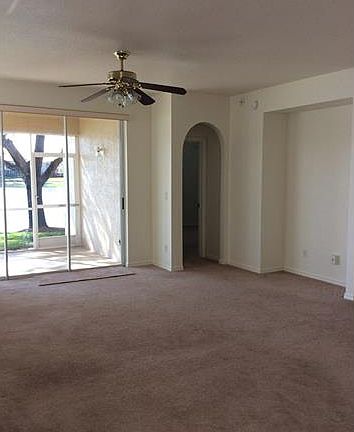 5th image of 6352 Huntington Lakes Cir APT 101