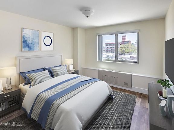 5th image of 3725 33rd St APT 6H