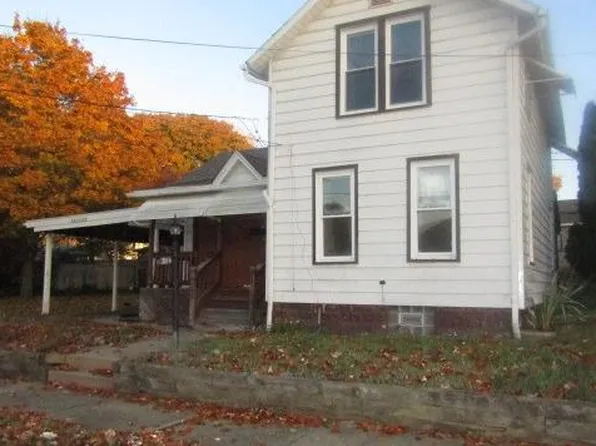 408 Hazel Ave, Ellwood City, PA 16117