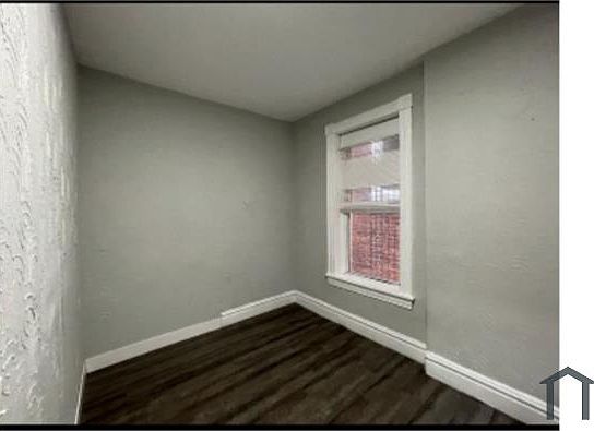 3rd image of 3440 Oregon Ave #1F