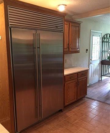 4th image of 210 Club Brook Cir