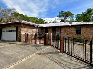 12371 E Point Rd, Cedar Key, FL 32625