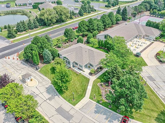 2nd image of 1500 River Pines Dr