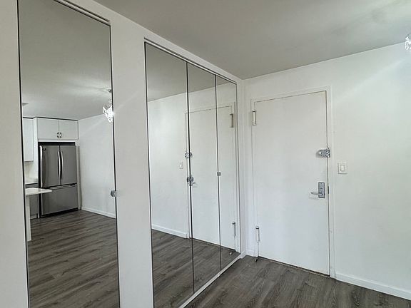 5th image of 601 Surf Ave #6