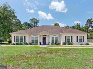 371 Lake Erie Dr, Brunswick, GA 31523