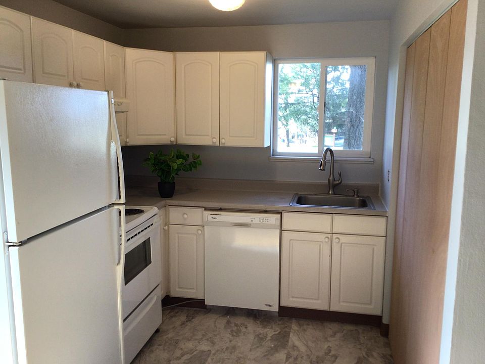 1st image of 1029 Hazelwood Dr