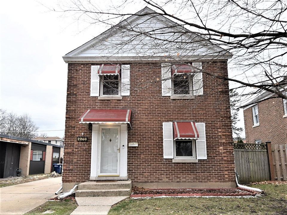 1st image of 2208 N 77th Ct
