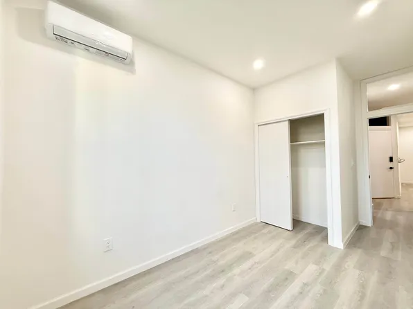 1440 Greene Avenue image 11 of 14