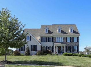 3 Wordsworth Dr, Ivyland, PA 18974