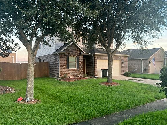 3rd image of 9707 Golden Cypress Dr