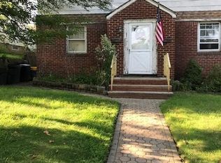 8 Mawal Dr, Cedar Grove, NJ 07009