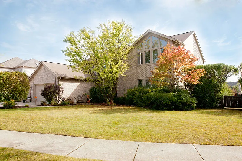 1933 Beverly Ln photo 1