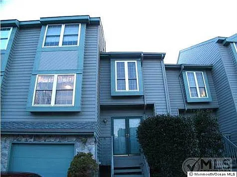 239 Schooner Cir photo 1