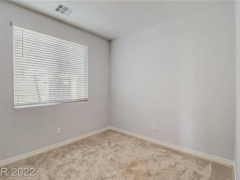 827 E Spring Estates Ave — Photo 24