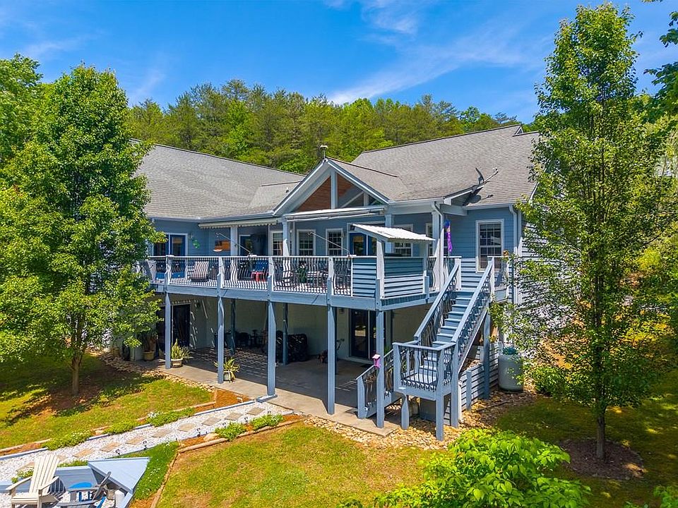1st image of 264 Chapel Cove Cir